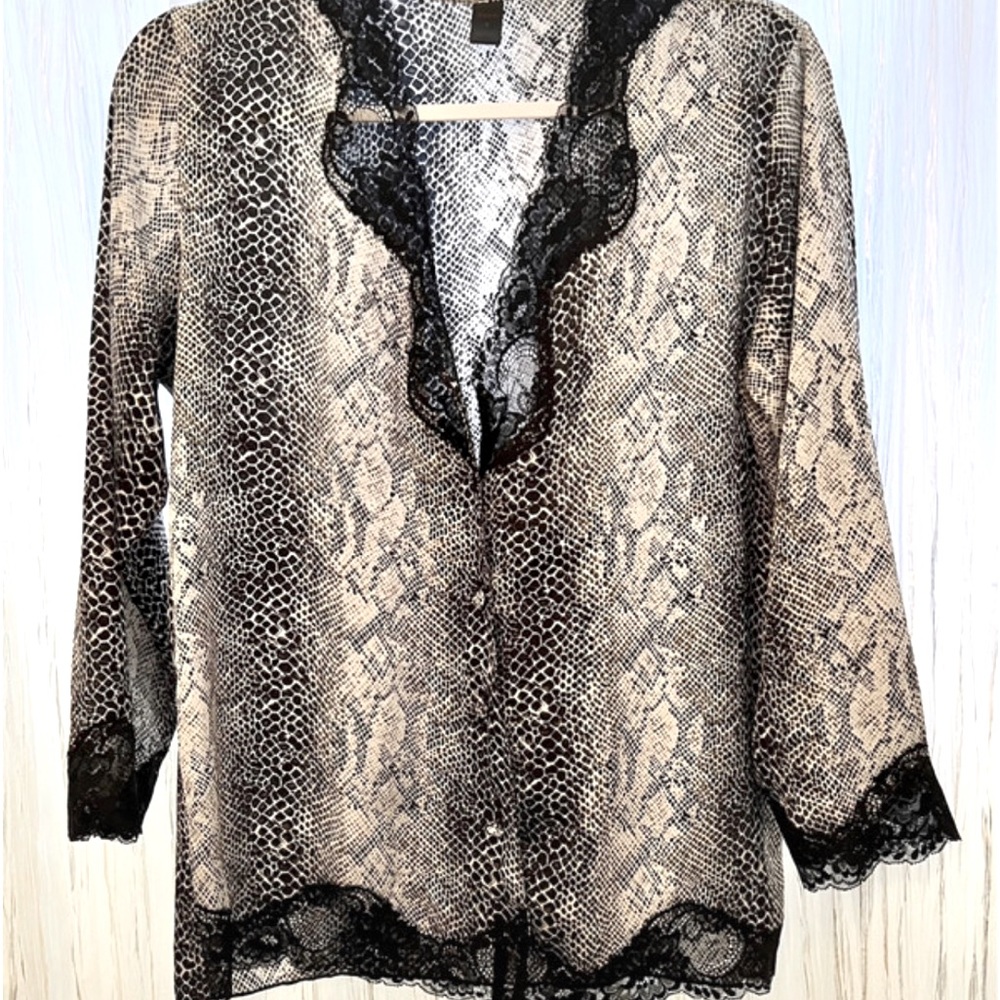 Fredericks of Hollywood Pj top snake print pattern